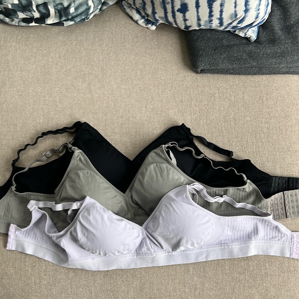 Set of 3 nursing bras